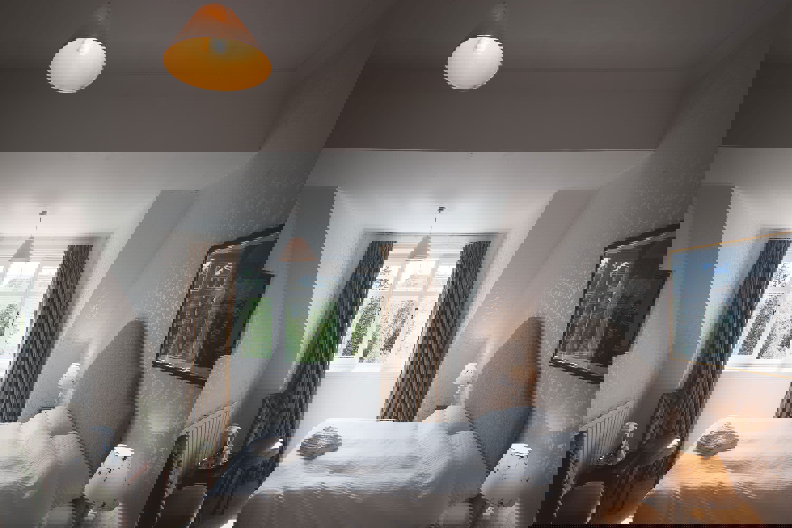 With panoramic views of the Highlands